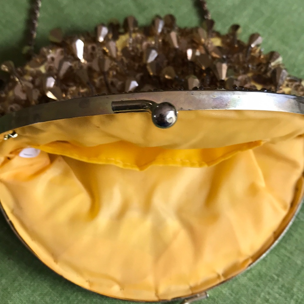 Vintage gold sequin ladies designer purse - Picture 5 of 7